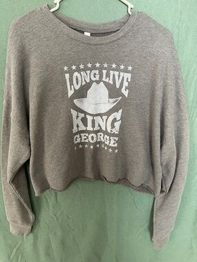 Long Live King George Gray Cropped Sweatshirt